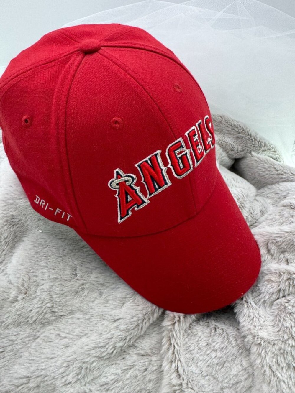 Nike Angels Red Legacy 91 Dri-Fit Baseball Cap - Sports Cap